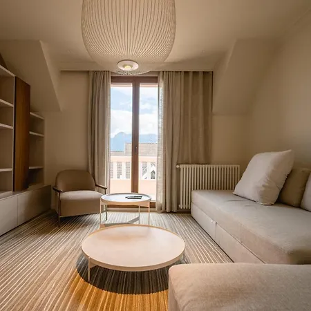Apartment Le Nid Du Favre Ii - Large 2 With Breathtaking View Of The *
